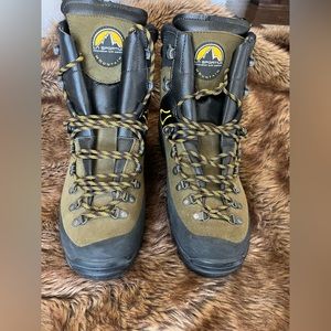 La Sportive Mountian Hiking boots